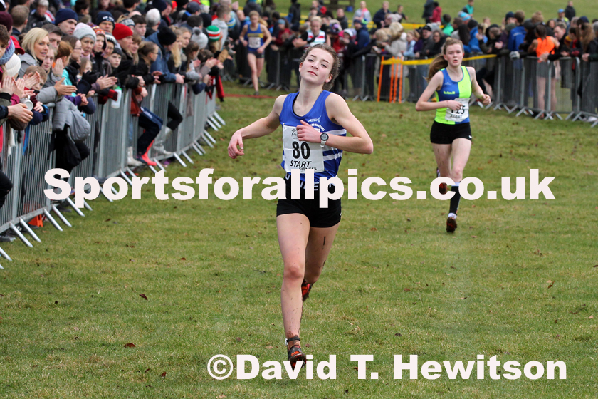 Womens under-17 Northern Cross Country Champs., Camp Hill Estate, Kirklington.  Photo: David T. Hewitson/Sports for All Pics